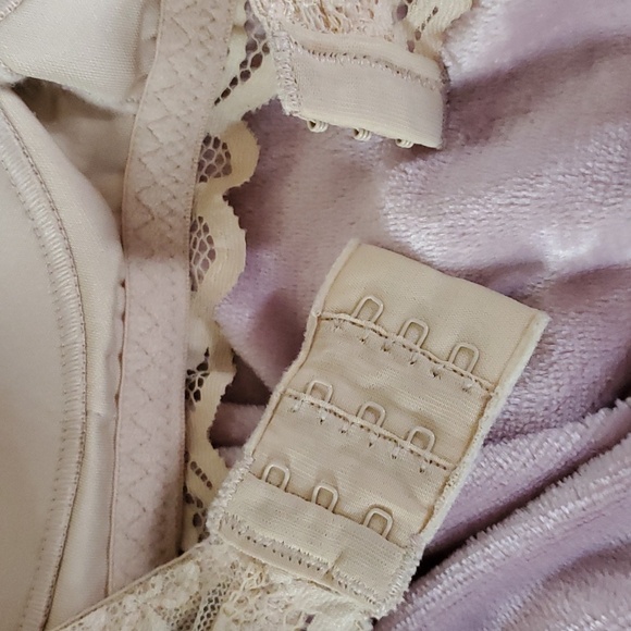 Bali 6591 Wire-free Convertible Bra - Picture 3 of 6